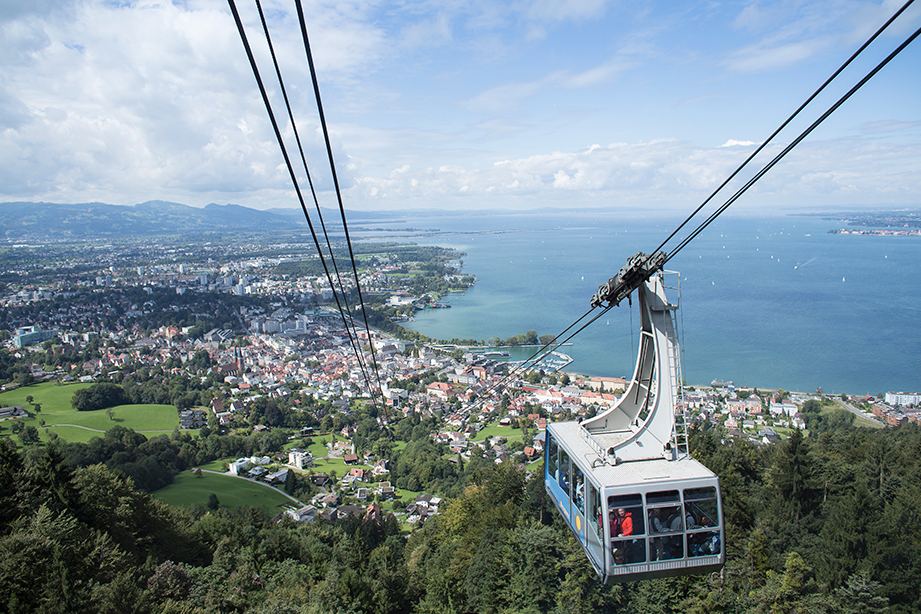 Pfänderbahn über Bregenz und dem Bodensee